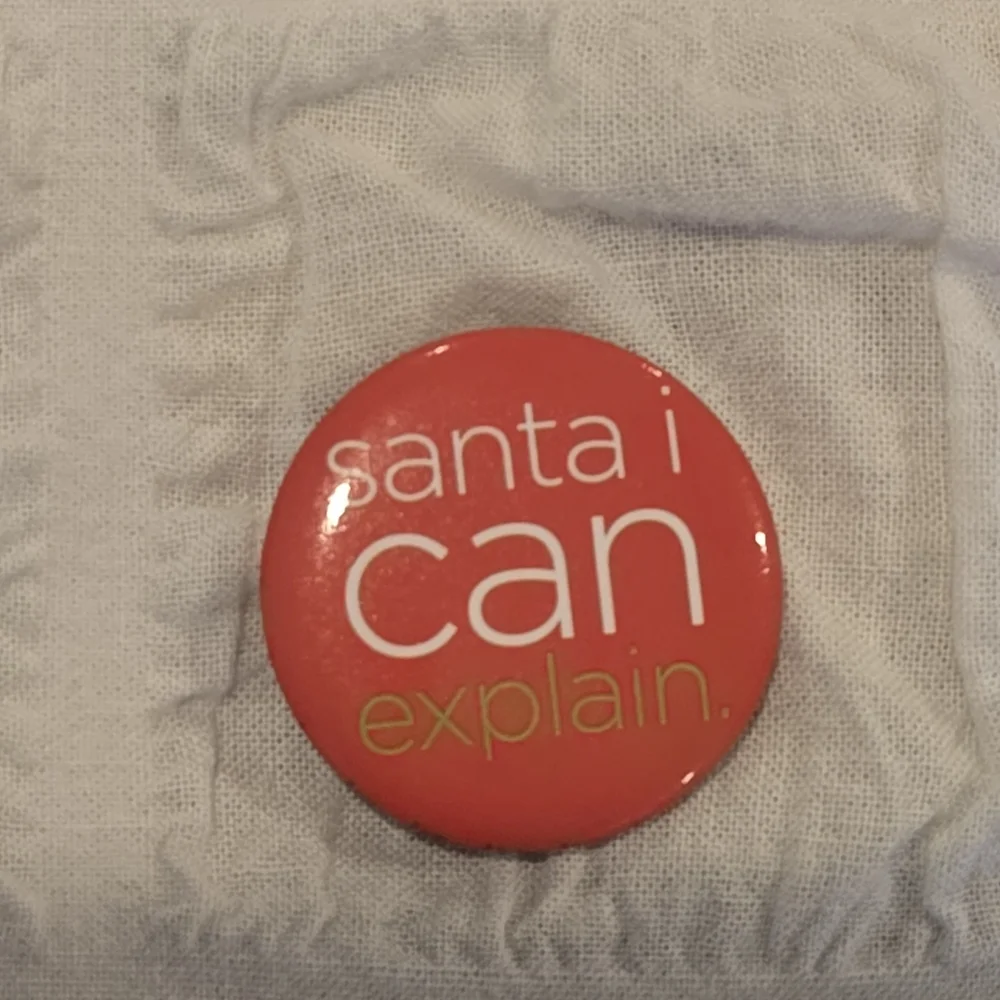 Batch of 6 Christmas Pins – Festive 1